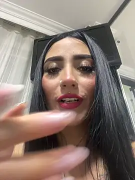 SeleneMore's Live XXX Chat