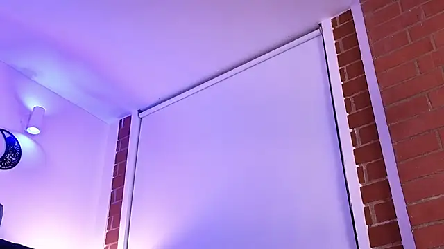 mandi4pole_'s Live XXX Chat