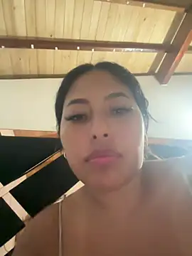 emmyjhonson07's Live XXX Chat