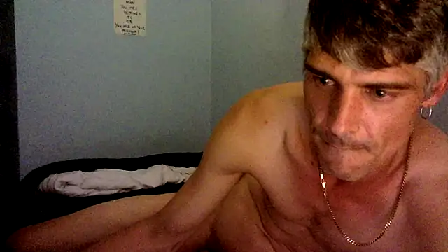 Chat XXX en directo de houseofbrats