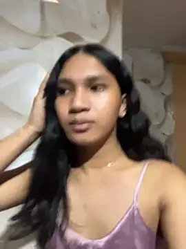 Chat XXX en directo de slutty_aki