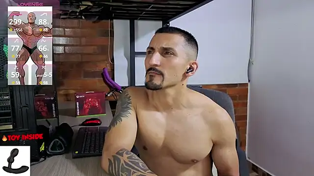 Chat XXX Live Marck_Muscle