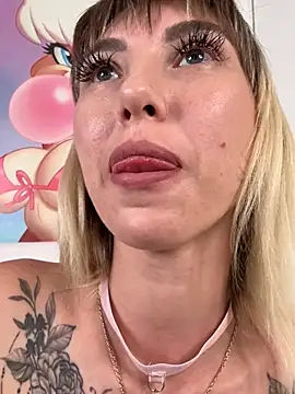 Chat +18 de TeaseBabeXXX ao vivo