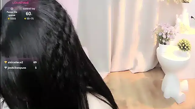 shynana Live XXX-Chat
