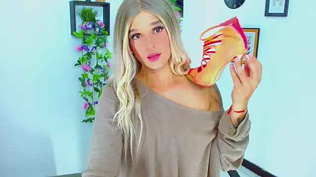 TaylorMon Chat XXX in diretta