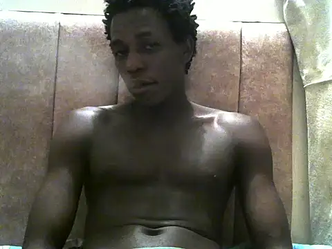 Bigras0011's Live XXX Chat