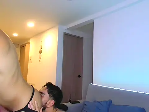 Chat XXX en directo de TheLatinBoyfriends