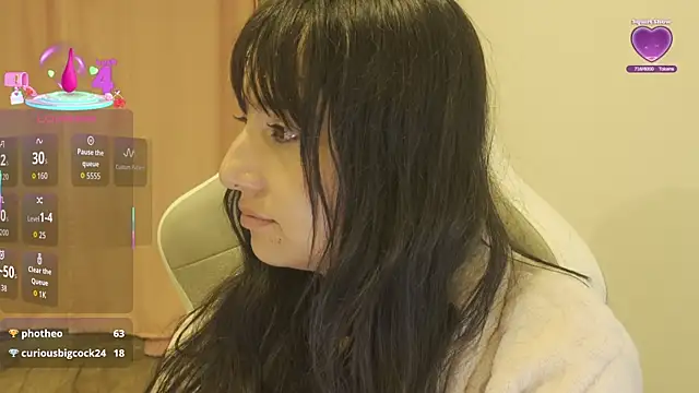 EmmitaGarcia live XXX chat