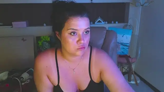 Chat XXX en directo de Malika_uAngel