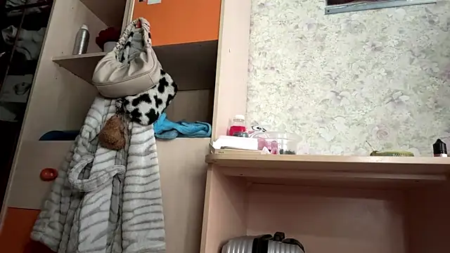 Cuteviola – Naživo XXX chat