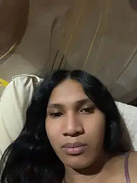 Chatroom XXX en direct de slutty_aki