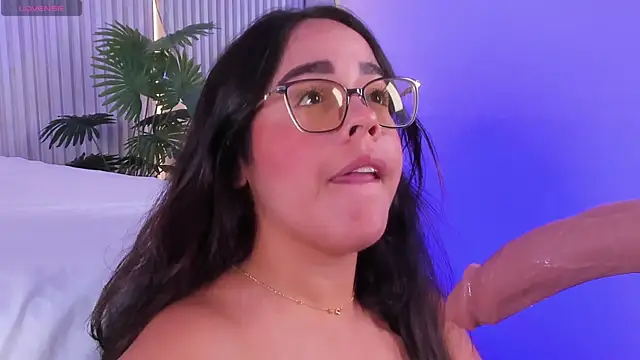 FireDollx's Live XXX Chat
