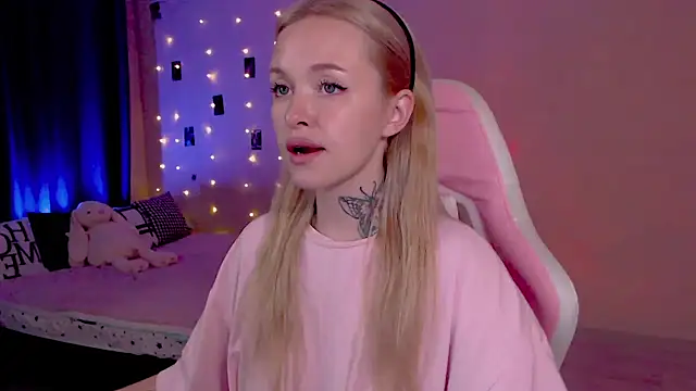 Naughty_Mable 现场XXX聊天