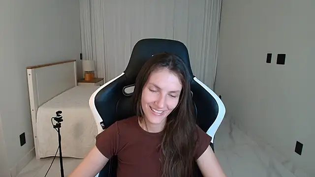 upssnowy's Live XXX Chat
