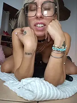 Chat XXX Live Savage_83
