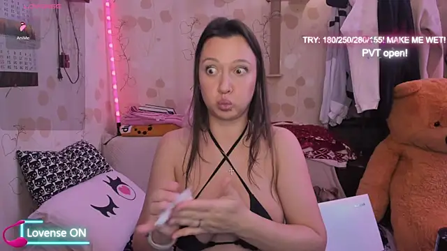 Magic_Lilly Live XXX-chat