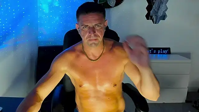 XXX chat uživo modela petr37pol