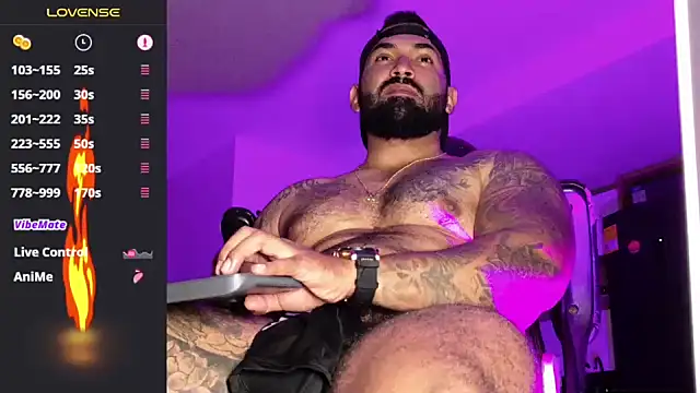 Max-prada Chat XXX live