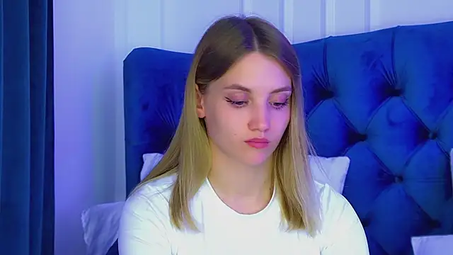 Živý XXX chat StacyEvances
