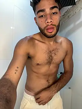 AlejandroGreco 现场XXX聊天