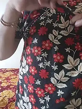 צ'אט XXX בשידור חי של Sexynageena