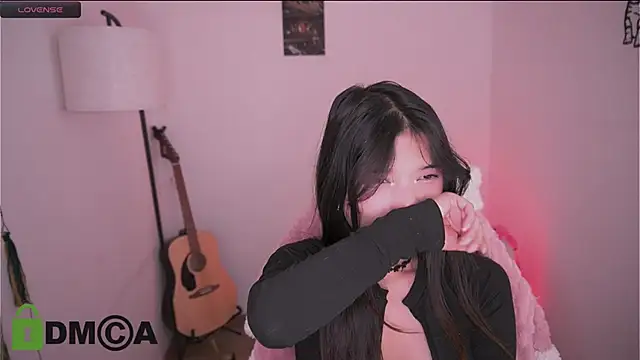 Онлайн чат XXX jenniekim777