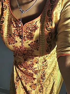 DIRTYSECRET_QUEEN_07: απευθείας συνομιλία ΧΧΧ