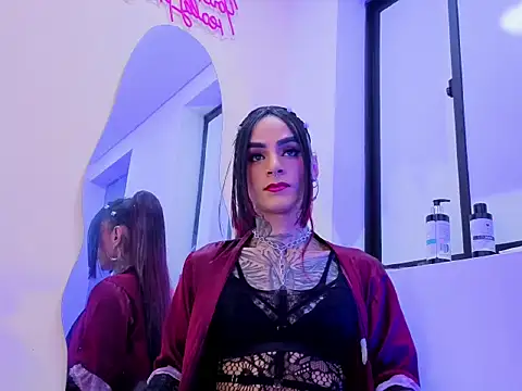 Chatroom XXX en direct de katrina_blaze