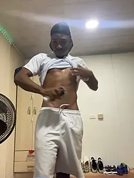 Show de erickbigdick12 na webcam