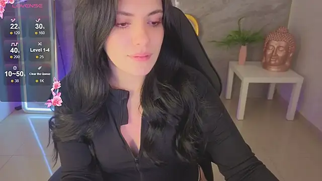 Chat +18 de caroline_1s ao vivo