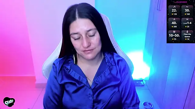 Chat XXX en directo de Saskyaa