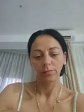 Chat XXX ao vivo de bruneta_sexy23