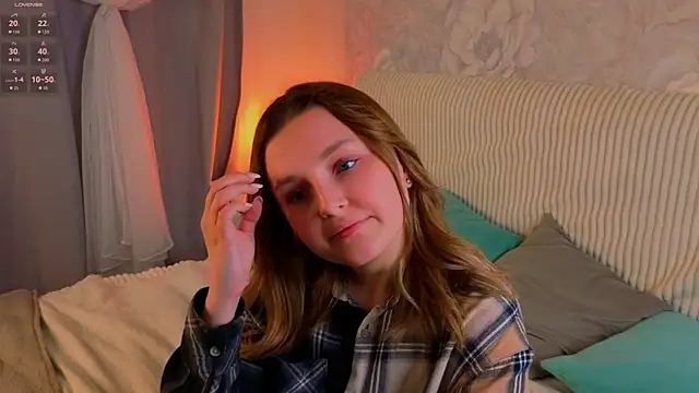 LorriMonz's Live XXX Chat