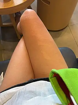 XXX chat uživo modela yimisun01