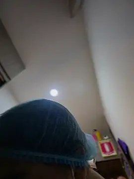 _QaraH 现场XXX聊天