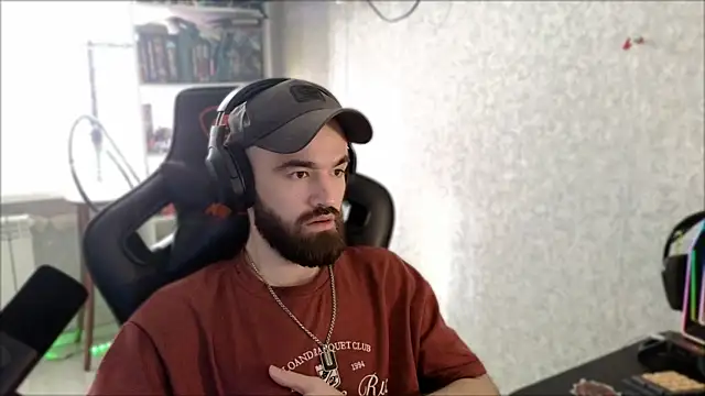 _Serious_Man Chat XXX live