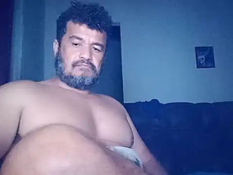 tarra122 Adlı Modelin Canlı XXX Sohbeti