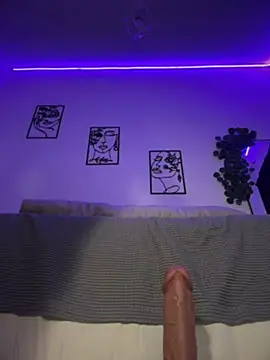 chicachocolate01 Adlı Modelin Canlı XXX Sohbeti
