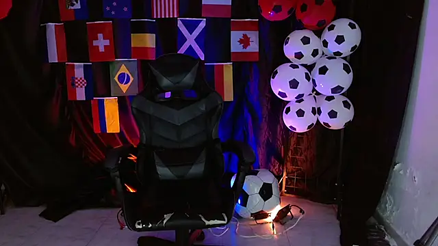 dante_18cm_: απευθείας συνομιλία ΧΧΧ