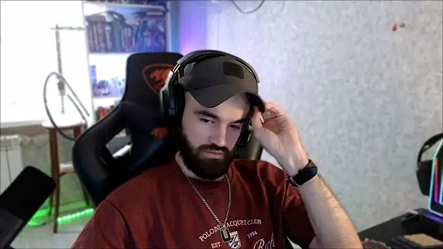 Živý XXX chat _Serious_Man