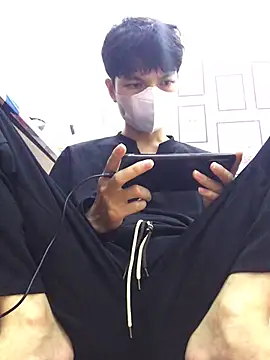 Kangc369 লাইভ XXX চ্যাট