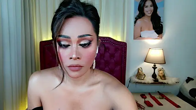 DreamLADYBOY's Live XXX Chat