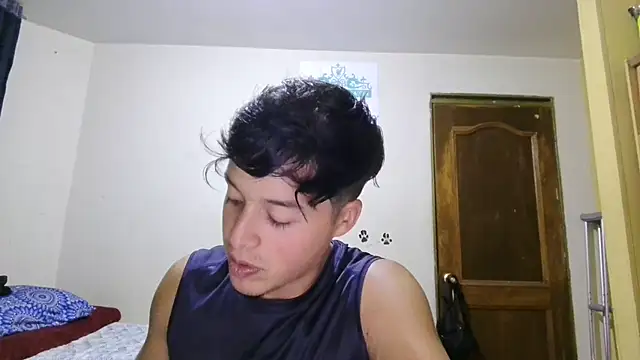 NaugthyCoupleX_ Live XXX-chat