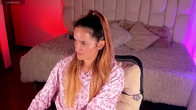 SophiBennetn Live XXX chat