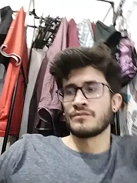 Chatroom XXX en direct de Loggan_donnelly