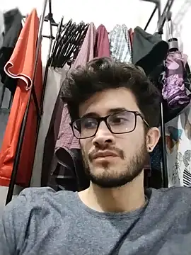 Loggan_donnelly live XXX chat