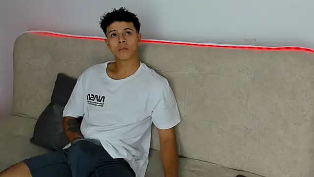 _Alex_Colton 라이브 XXX 채팅