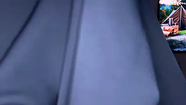 BlowzyPutt Show in webcam