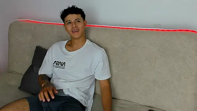 Chat XXX Live _Alex_Colton