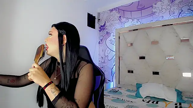 Webkamerová show CURVY_HOTGIRL_